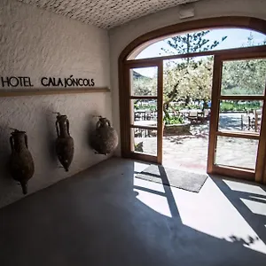 https://hotel-cala-joncols.catalonia-hotels.com